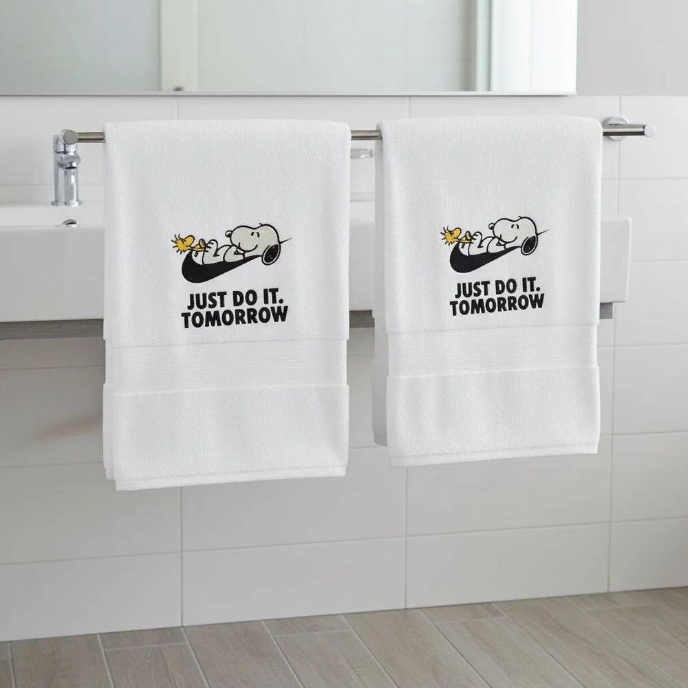 Hand Snoopy Peanuts Embroidered 2 hand towels l White Just do it tomorrow
